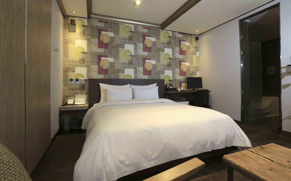 Hill House Motel Pocheon Bagian luar foto