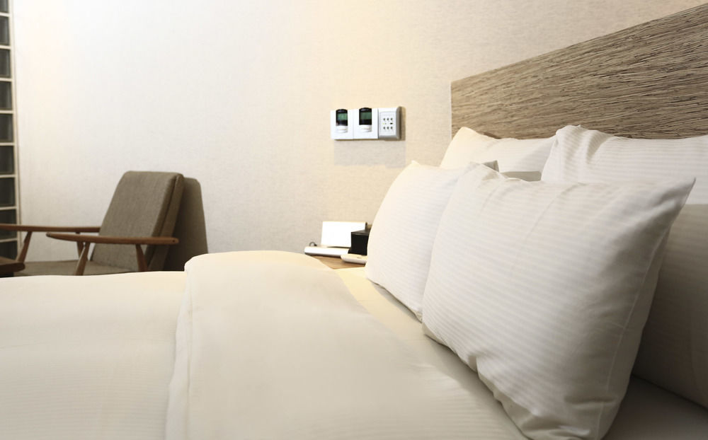 Hill House Motel Pocheon Bagian luar foto